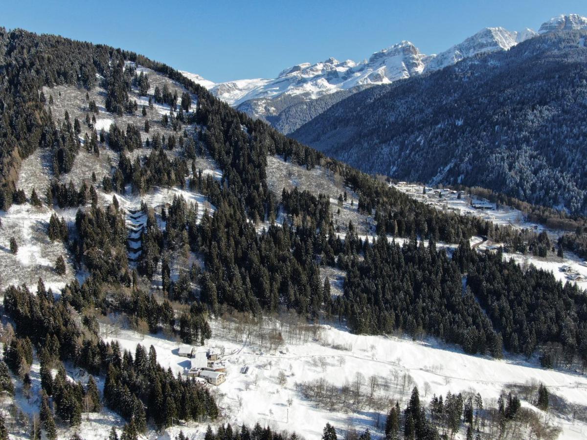 Pimont Alpine Chalet Madonna Kültér fotó